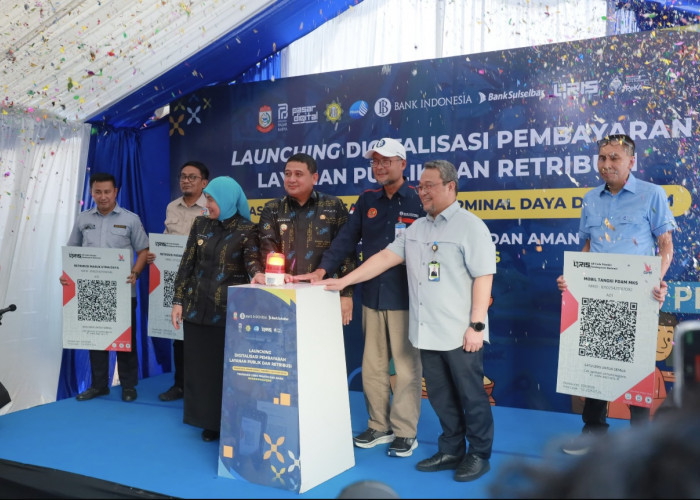 Pemkot Makassar Berlakukan QRIS di Pasar, Terminal dan PDAM