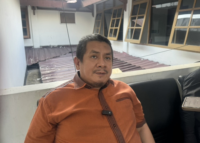 DPRD Makassar Soroti Anggaran Rp2,5 Miliar untuk MHM, Azwar Rasmin: Harus Dievaluasi
