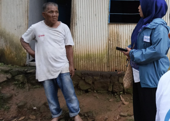 Lacak-Camat Parangloe Gerak Cepat Intervensi Warga Miskin di Kelurahan Lanna 