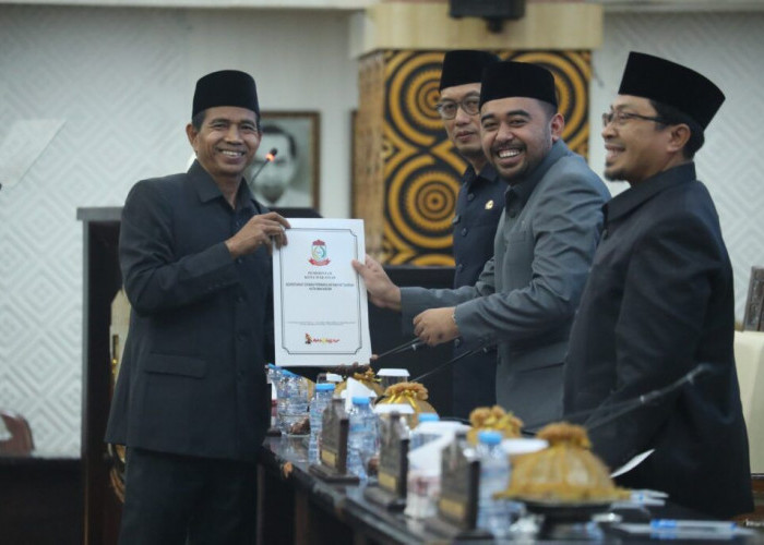 Gerindra Tagih Janji Iuran Sampah Gratis 