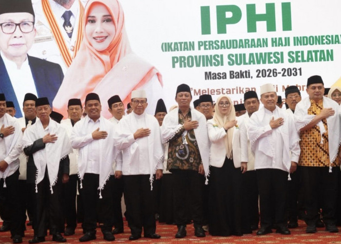 Momentum Pelantikan IPHI Sulsel, Rahman Pina Ingatkan Makna Haji Mabrur Sepanjang Hayat