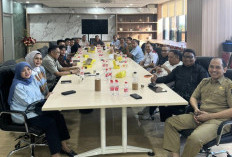 Rapat Perdana, MRR Cek Persiapan Panitia Mubes IKA Unhas