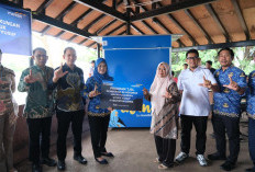 Pemkab Gowa-Bank Mandiri Salurkan Bantuan 50 Gerobak Usaha UMKM