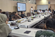 Komisi D DPRD Sulsel Pertanyaakan Efektivitas Anggaran Rp4,5 Miliar Rehabilitasi Masjid 99 Kubah