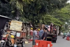 Puluhan Tahun Berdiri, 23 Lapak PKL di Mariso Dibongkar Mandiri oleh Warga