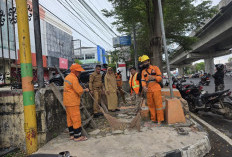 Kecamatan Panakkukang Benahi Sampah dan Trotoar Jalan Nasional di Pettarani