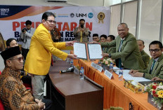 Suwardi Annas Daftar Pilrek UNM Didampingi 50 Guru Besar, Klaim Kantongi Dukungan 30 Persen 