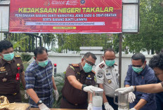 Kejari Takalar Musnahkan Barang Bukti dari 27 Perkara Pidana