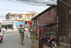 Tanggap Kabut Asap Karhutla, Kodim Gowa Bagi-bagi Masker