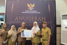 Cukup Informatif, Pemkab Gowa Terima Penghargaan KIP