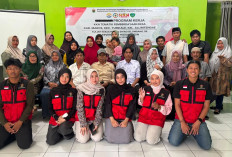 Pelaku UMKM Alliritengae Belajar Buat QRIS, Siap Layani Transaksi Digital