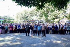 Pimpin Apel Pagi, Sekretaris DPRD Makassar Tekankan Disiplin Pegawai dan Peningkatan Layanan