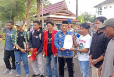Terima Demo GMNI Soal Geng Motor, Plt Sekban Kesbangpol Makassar Akan Teruskan Aspirasi ke Wali Kota