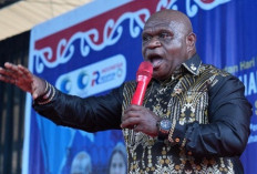 Menteri HAM Natalius Pigau Tetapkan Nama 'Ruang Marsinah' Sebagai Ruangan Pelayanan di kantor KemenHAM RI