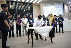 Atasi Masalah Sampah, Camat Se-Makassar Teken Komitmen Terapkan Sanitary Landfill di TPA Antang