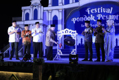 Festival Pesantren Takalar Dibuka, Daeng Manye Dorong Santri Tembus Era Digital