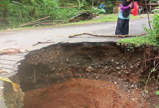 Terus Terkikis, Akses Jalan Bontojai-Pakkolompo Gowa Nyaris Putus Total