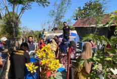 Bukan Cuma Berantas Narkoba, Satresnarkoba Polres Takalar Turun Salurkan Air Bersih