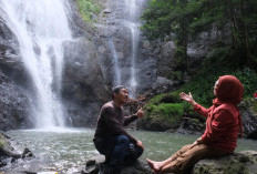 Air Terjun Barassang, Surga Tersembunyi di Tengah Alam Hijau Desa Bissoloro