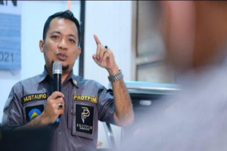 Maksimalkan Pelayanan, Uang Saku SPPD Plt Kadis Dukcapil Jeneponto Sisipkan untuk Petugas di Lapangan