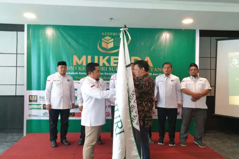 Apresiasi Kemenag Sulsel, Kesthuri Gelar Mukerda dan Lantik Pengurus Baru