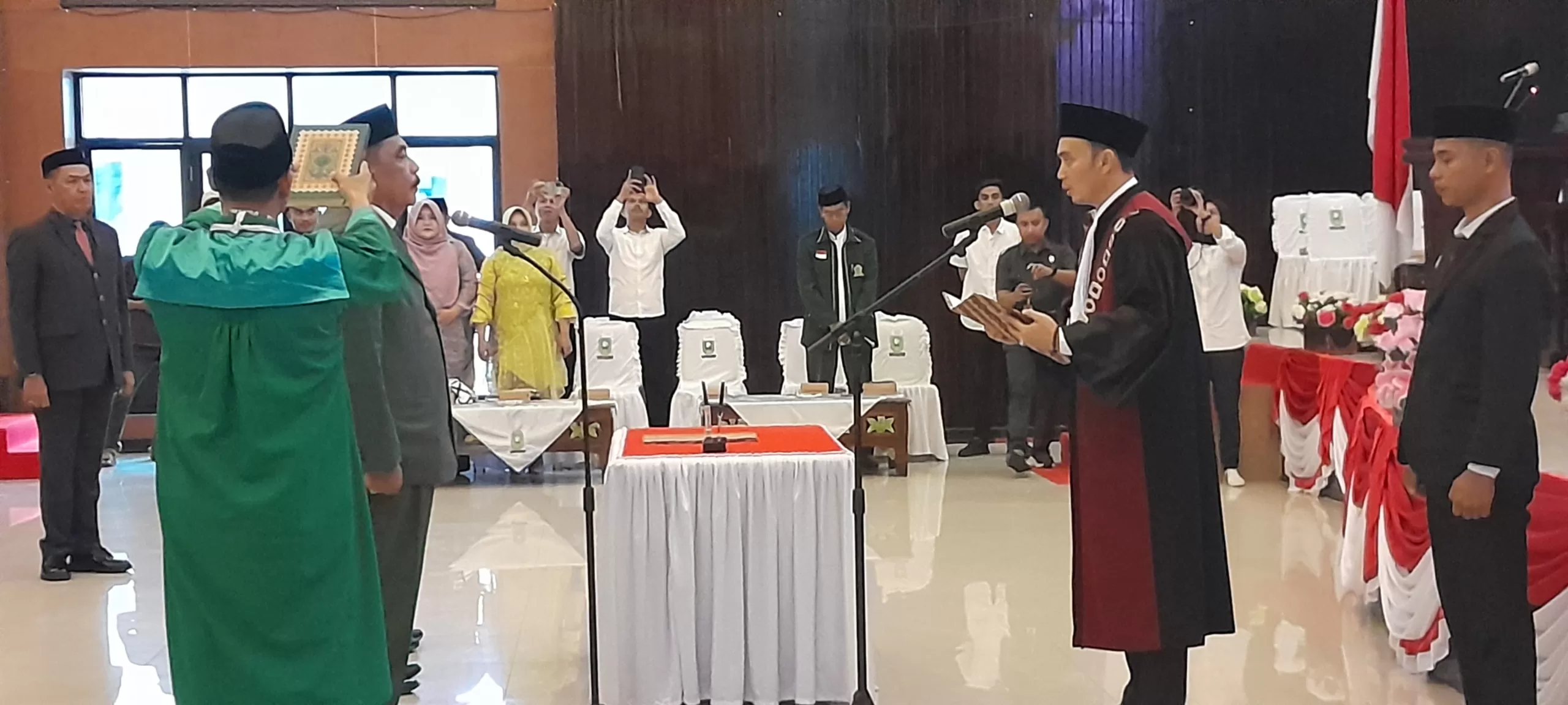 PAW Pejabat Sebelumnya, Lukman Arsal Kembali Duduki Kursi Ketua DPRD Sinjai