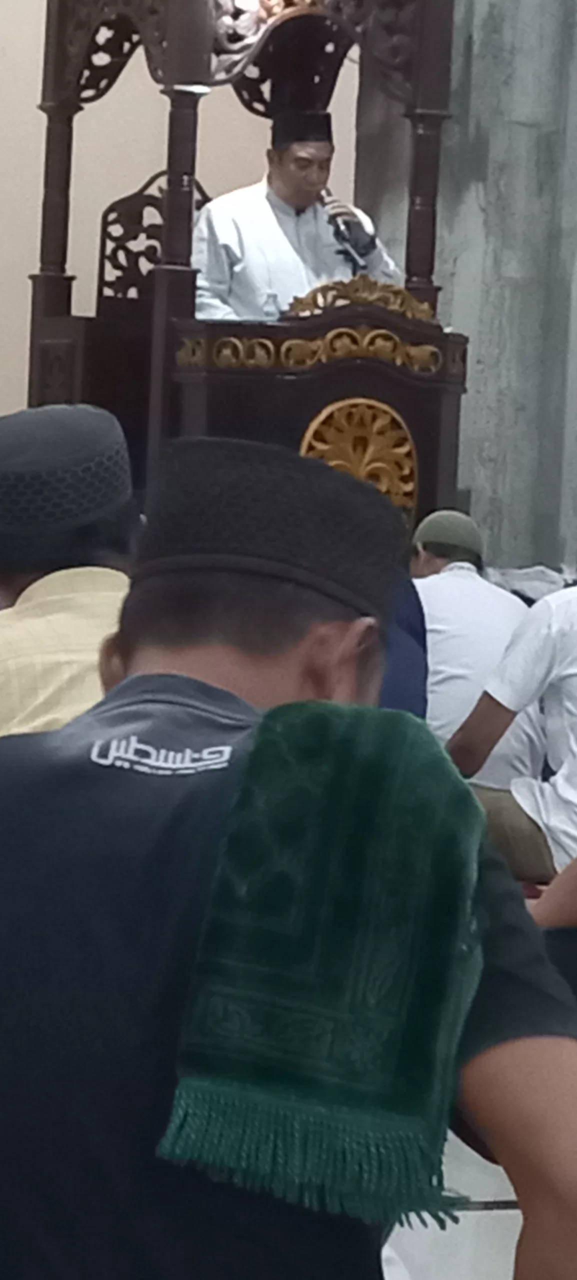 Malam Ketiga Ramadan, Bupati Chaidir Pilih Salat Tarawih di Masjid Nurul Ihsan Perumnas Tumalia Maros, Ini Pes