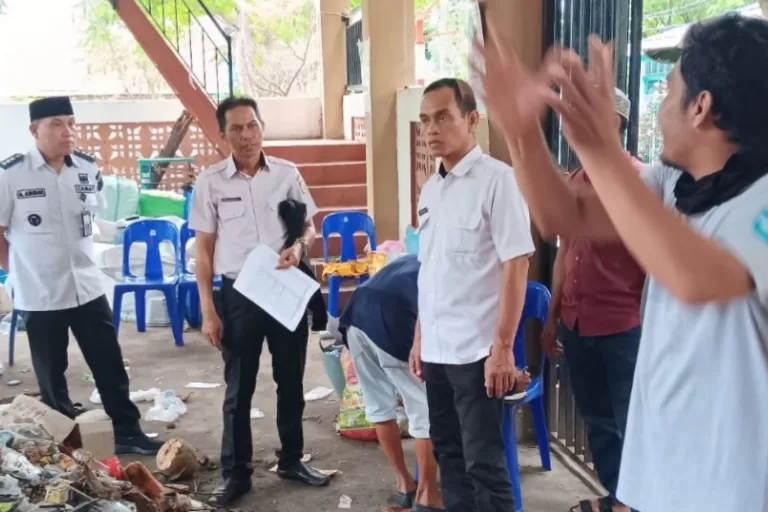 Camat Sangkarang Dukung Pengelolaan Sampah Ramah Lingkungan