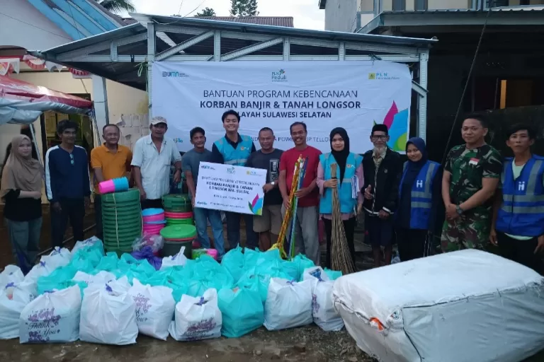 PLN IP UBP Tello Salurkan Bantuan ke Korban Banjir Luwu, Wujud Nyata Implementasi Program Kebencanaan