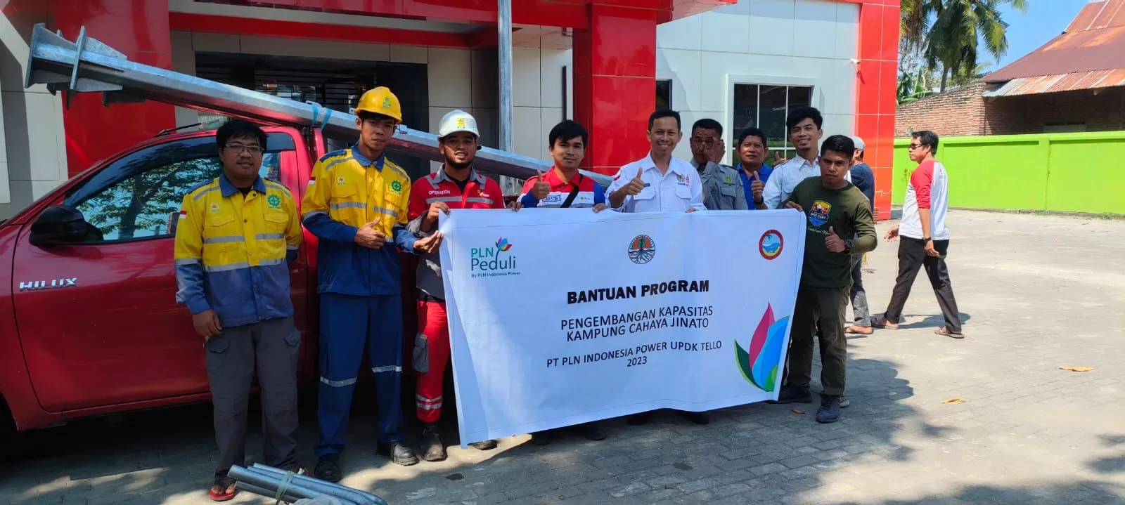 PLN IP UPDK Tello Implementasikan Program Kampung Cahaya Di Wilayah Taman Nasional Takabonerate