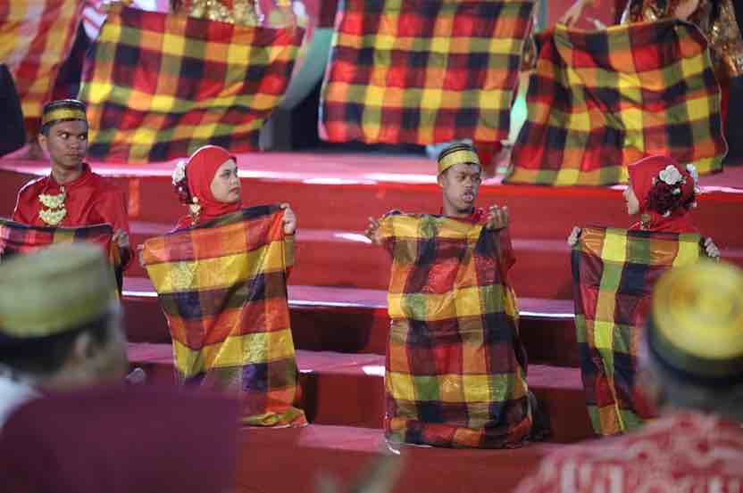 Malam Karnaval Budaya Kelompok Disabilitas Tampil Memukau