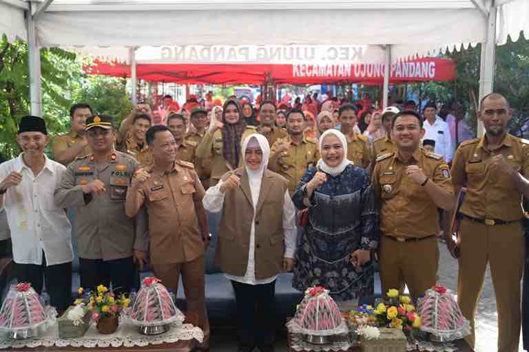 Indira Yusuf Ismail Pacu Semangat Warga Kecamatan Ujung Pandang Bawa Makassar Menuju Kota Dunia