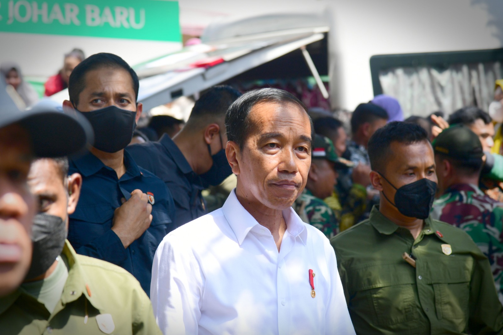 Jokowi Minta KPK Tidak Buat Gaduh Terkait Pencopotan Brigjen Endar