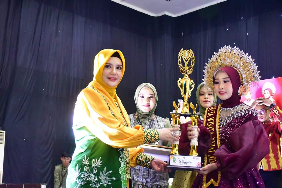 Grand Final Puncak Pemilihan, Ini Duta Pariwisata Terbaik Sinjai Pilihan Dewan Juri