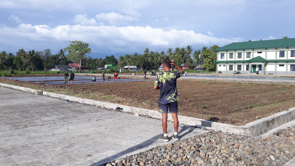 Tanaman Sayur dan Buah Jadi Komuditi andalan di penanaman Perdana dan Launching Kampung Holtikultura