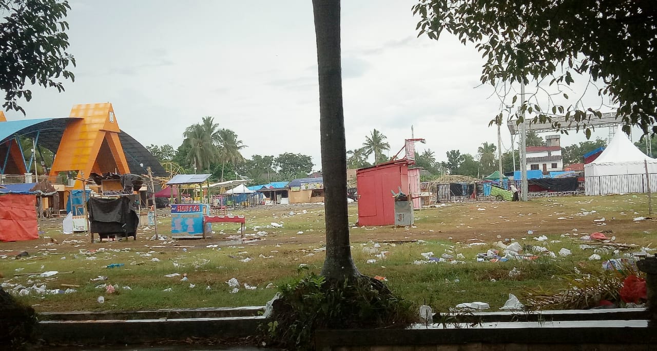 Peringatan HJS Telah Usai, Sampah Dilokasi Pameran Tertinggal