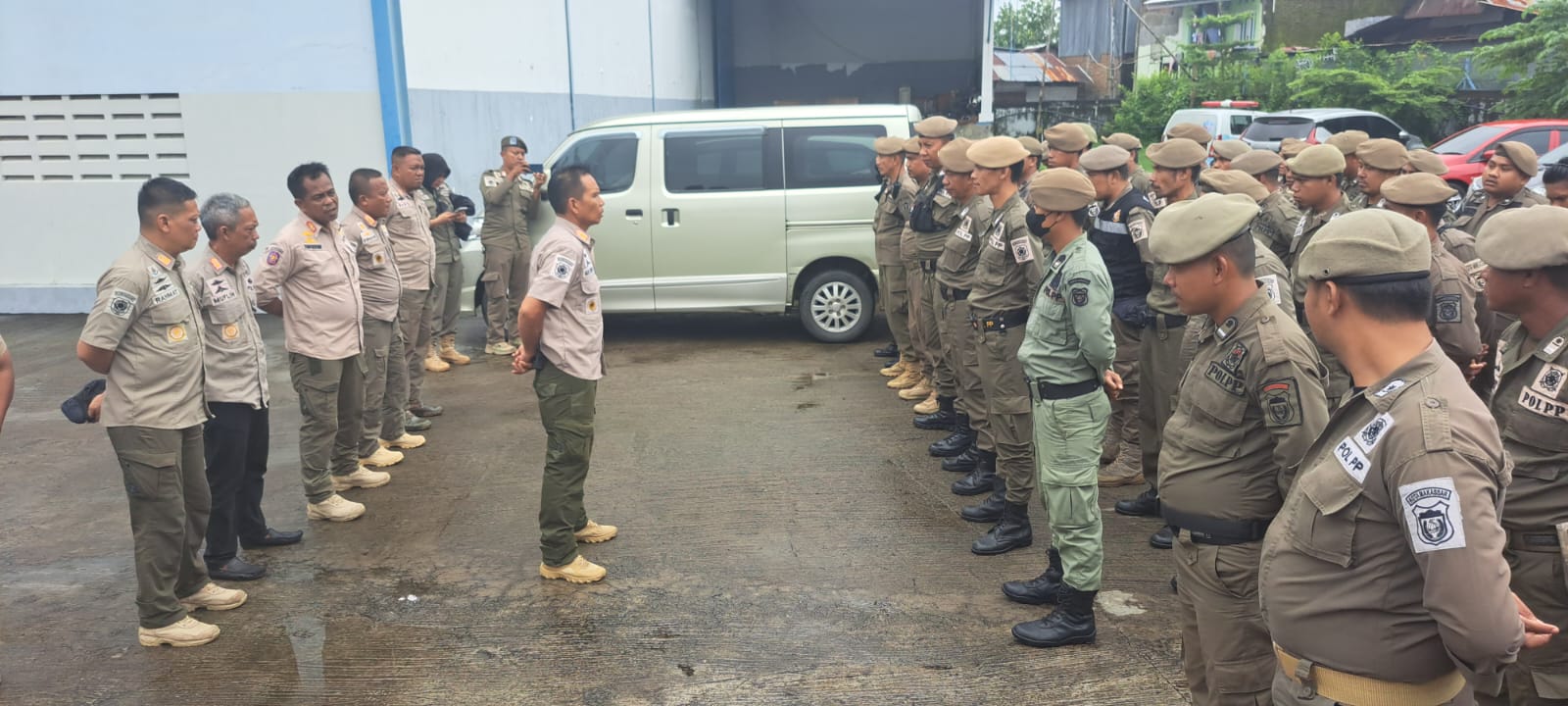 Satpol PP Gandeng TNI-Polri Awasi THM di Makassar