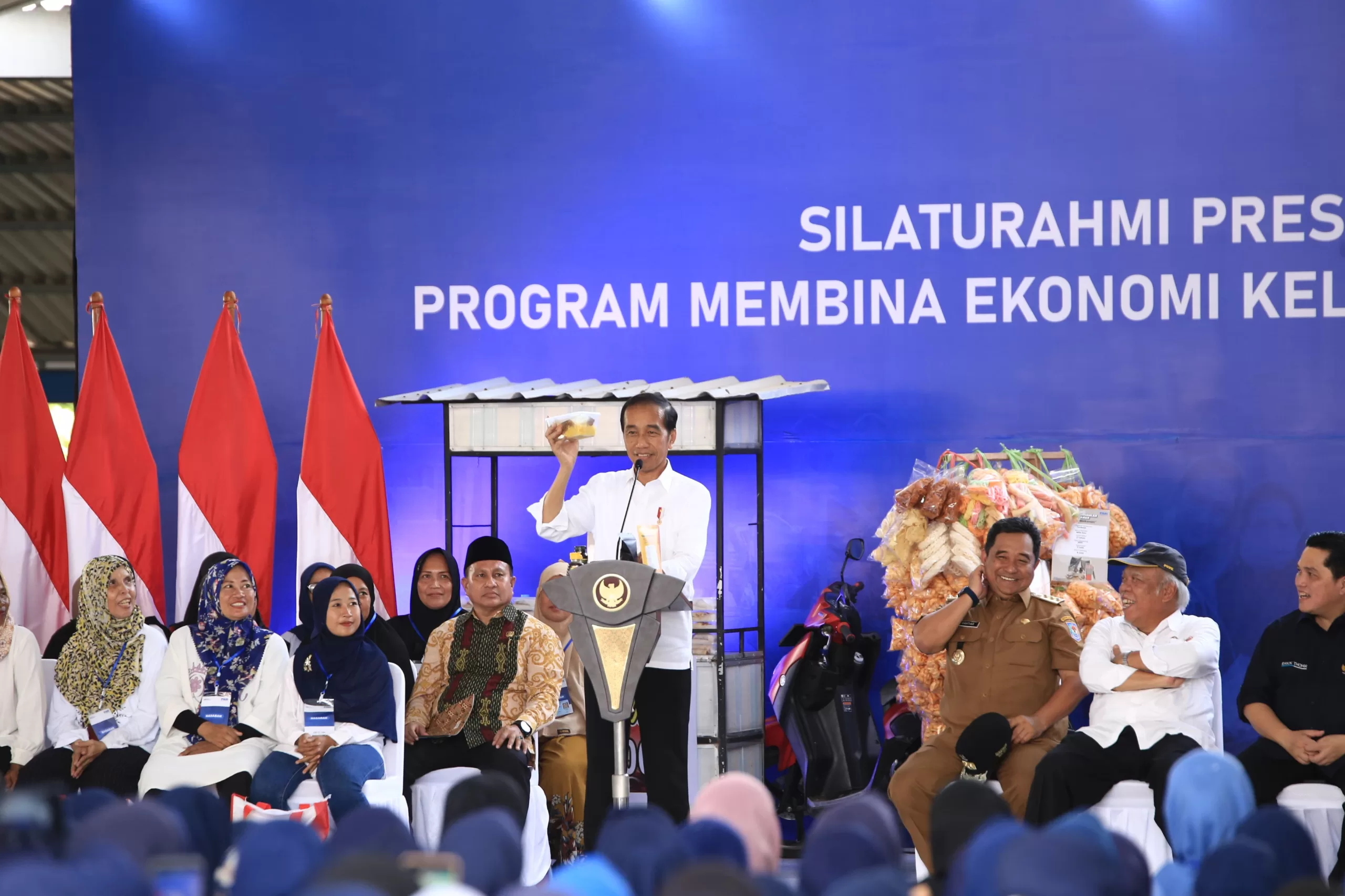 Silaturrahmi Nasabah PNM Mekaar, Presiden Jokowi Pesan Agar Lebih Produktif Manfaatkan Pinjaman