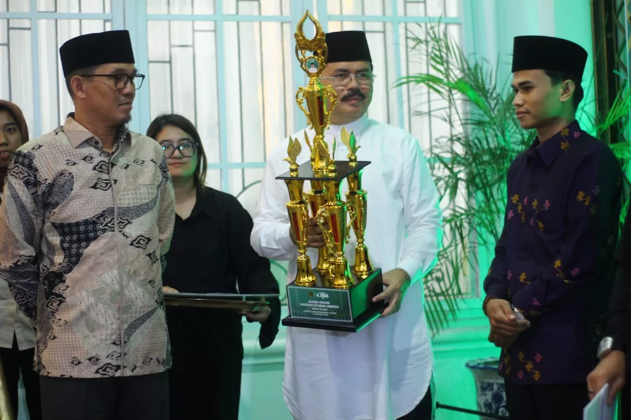 Aras Berikan Tiket Umroh Pemenang Tilawah Ramadhan