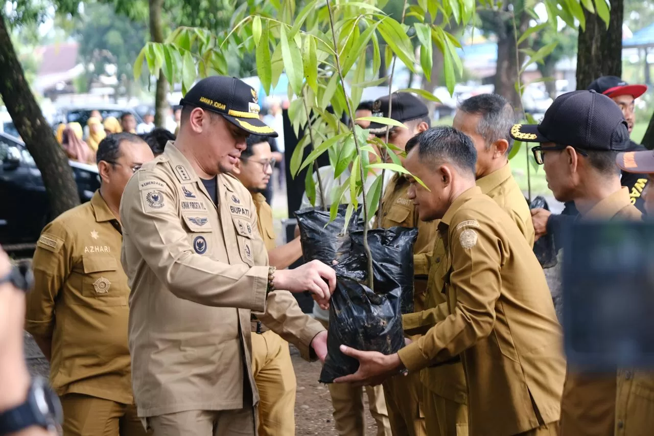 Pemkab Gowa Tanam 8.000 Pohon di Hari Bumi