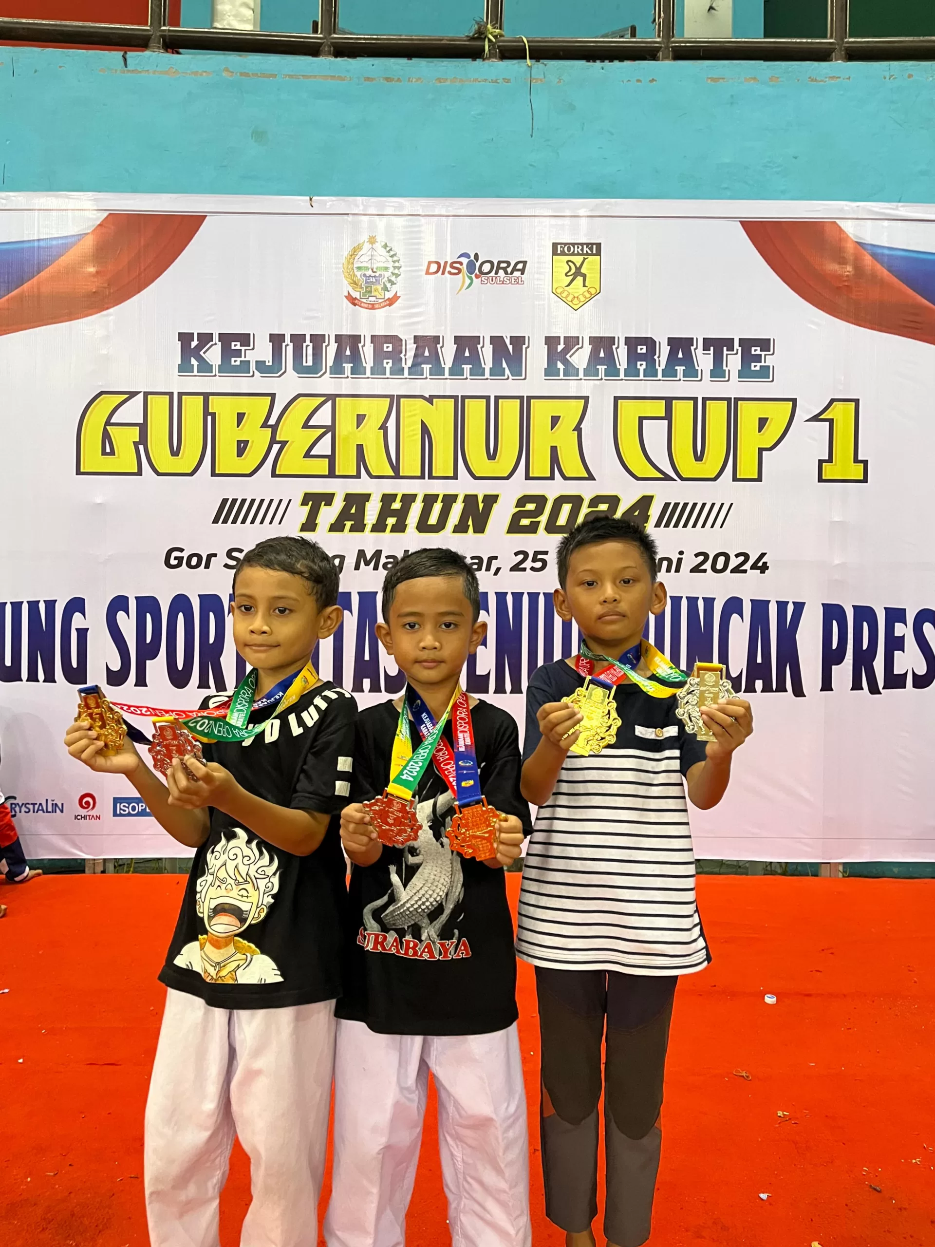 Atlet Karate Cilik Sinjai, Memboyong Medali Emas dan Perak di Kejuaraan Karate Gubernur Cup I