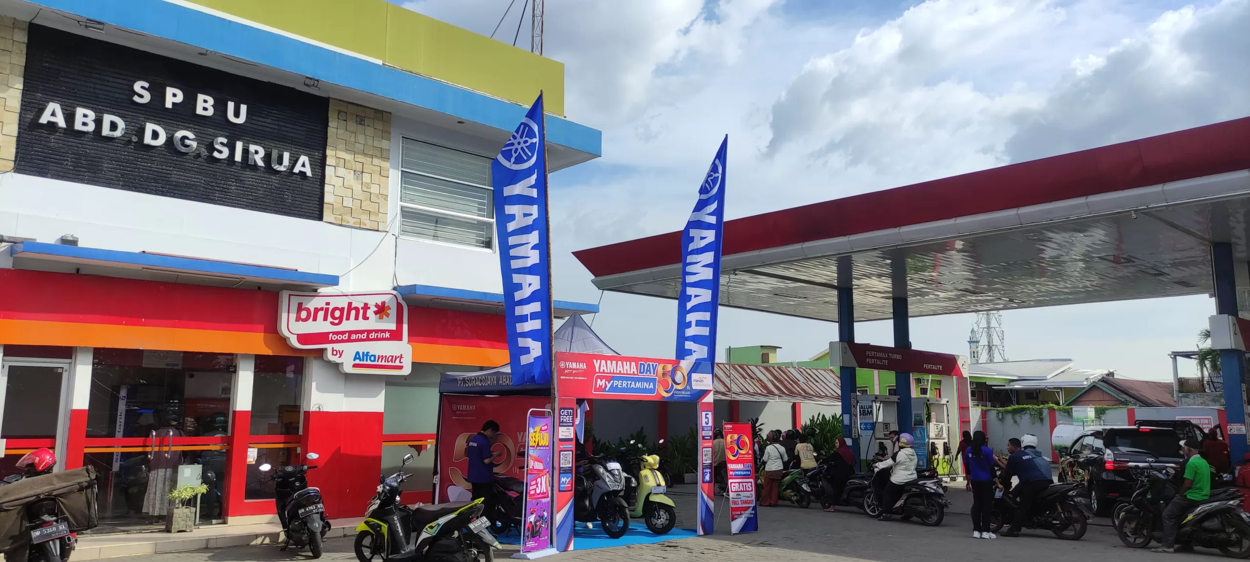 Peringati HUT Yamaha ke -50, SJAM Bagi Pertamax Gratis Kepada Konsumen