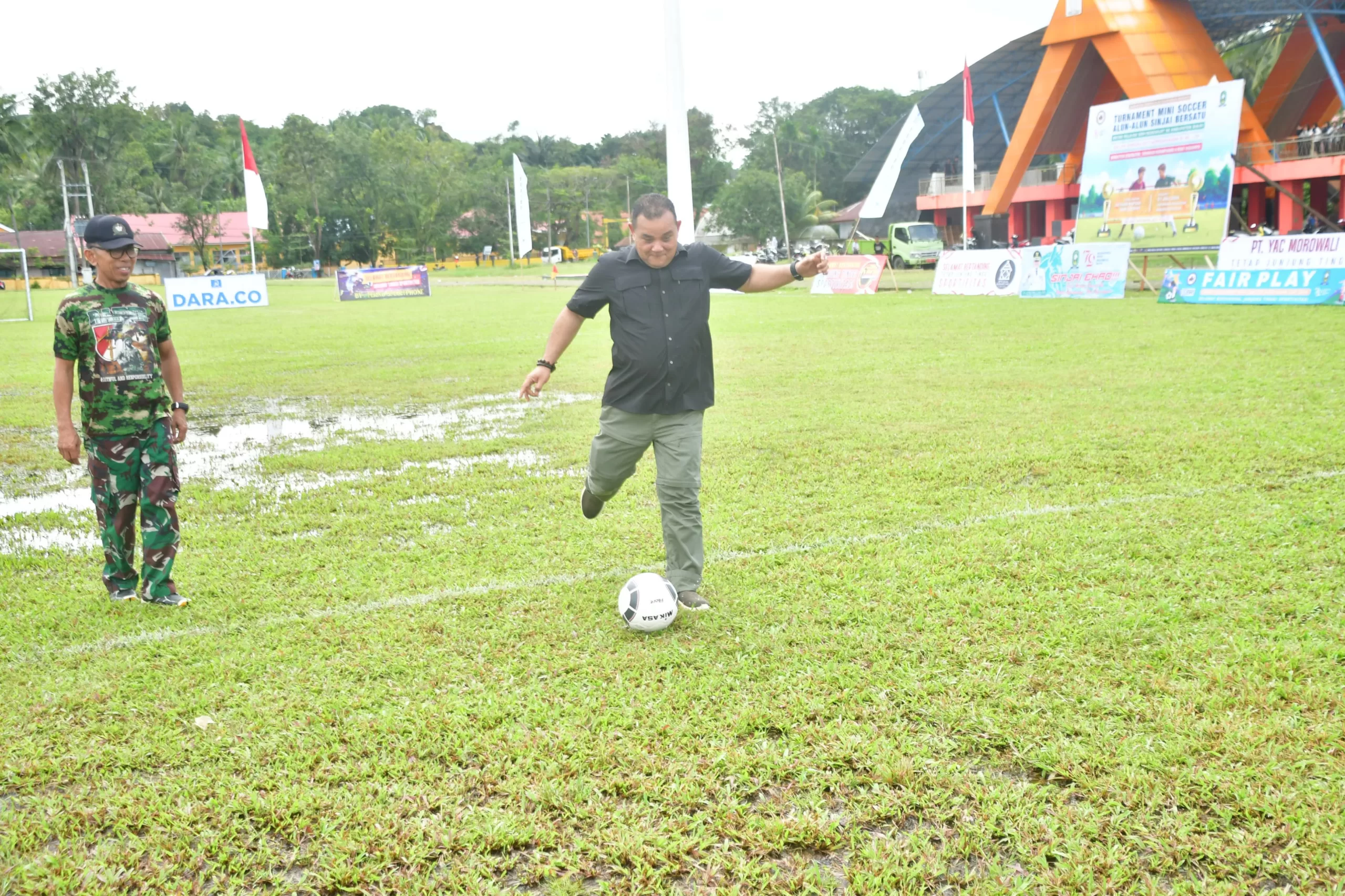 Pj Bupati Sinjai Buka Pertandingan Mini Soccer Cup Championship Tingkat Pelajar Sekolah Menengah Pertama