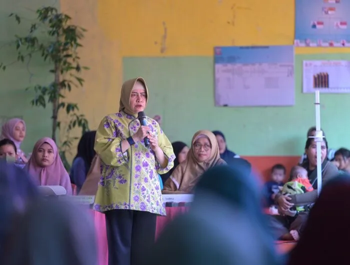 Dedikasi Indira Perjuangkan Kesehatan Ibu dan Anak di Makassar