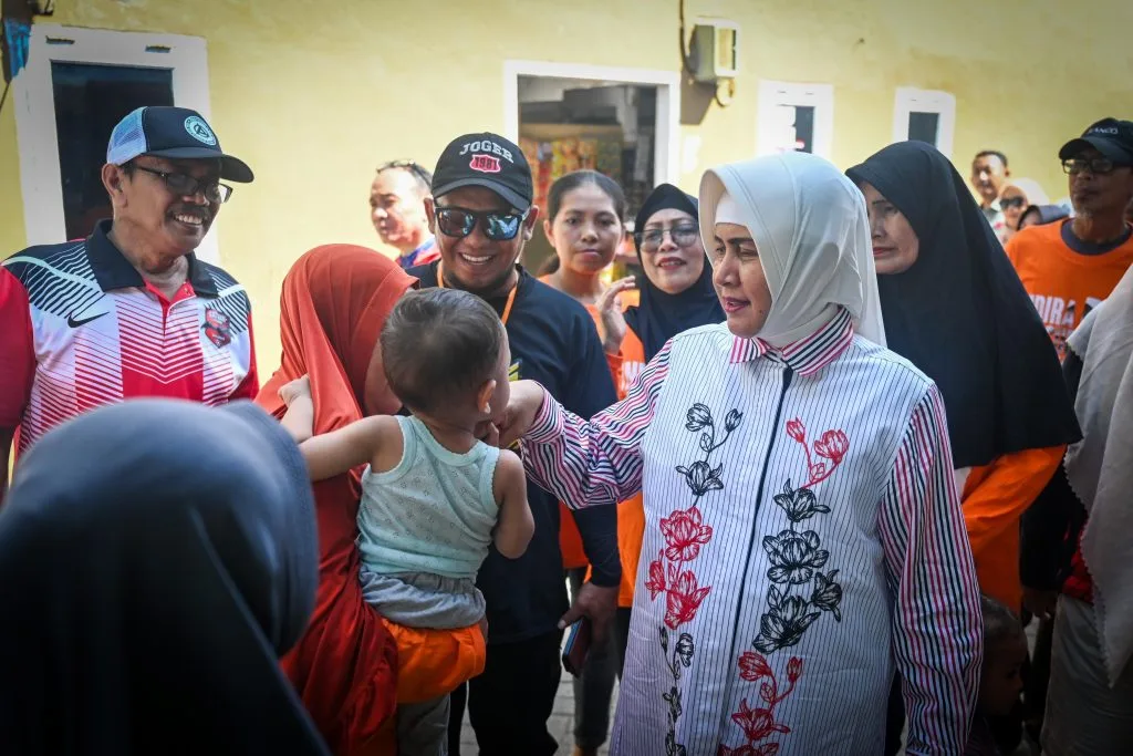 Indira Semangati Kader Posyandu Kota Makassar