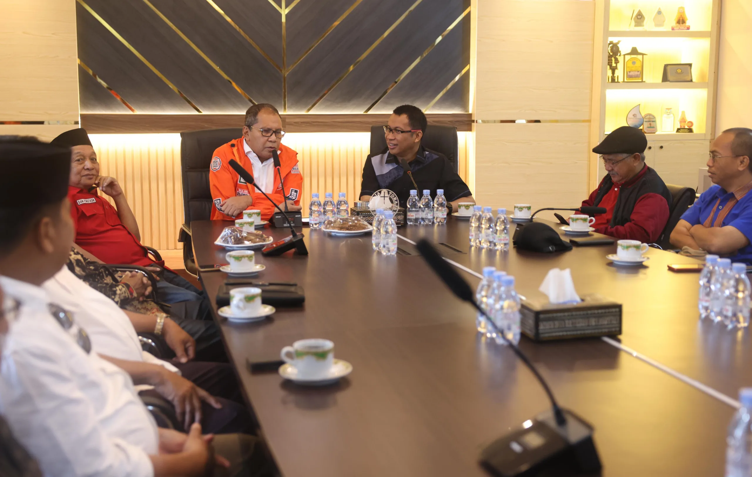 Kampanye Dialogis di Toraja, Danny Pomanto Paparkan Visi &#8211; Misi di Kantor Badan Pekerja Sinode