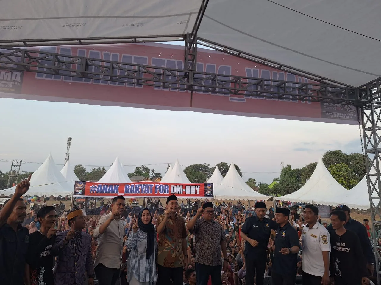 Ribuan Warga Hadiri Kampanye Daeng Manye-Hengky Yasin di Galesong Utara