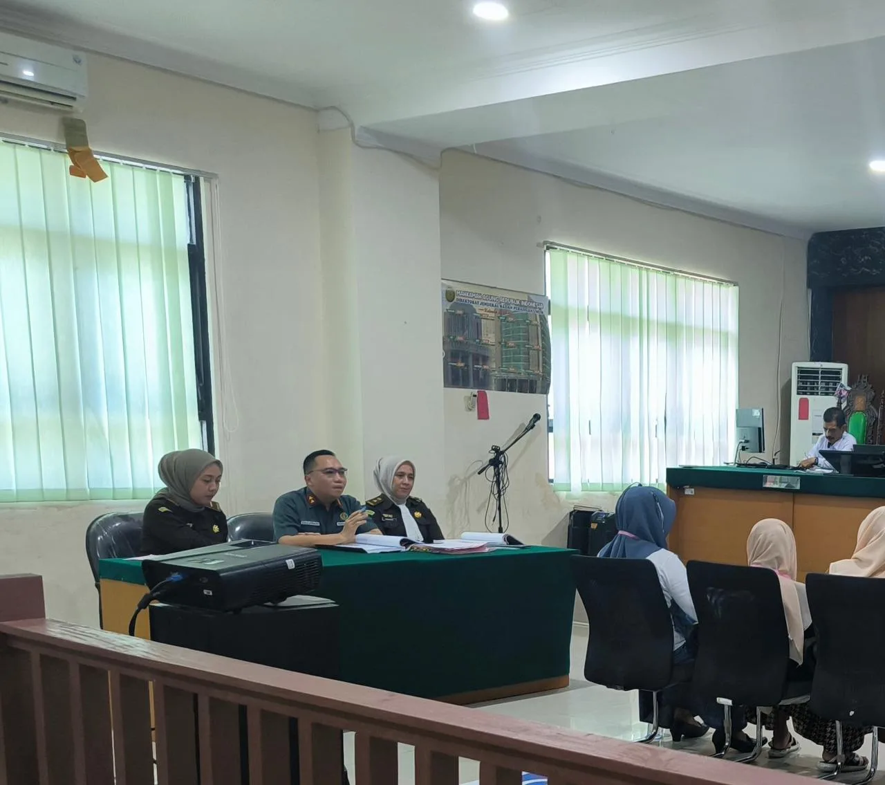 Sidang Kasus Pencabulan, Kajari Sinjai Duduk Dipersidangan Sebagai Jaksa Penuntut Umum