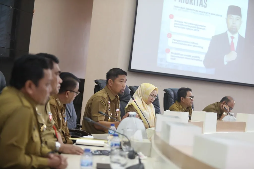 Pjs Wali Kota Makassar Arwin Azis Ingatkan Tiga Program Prioritas