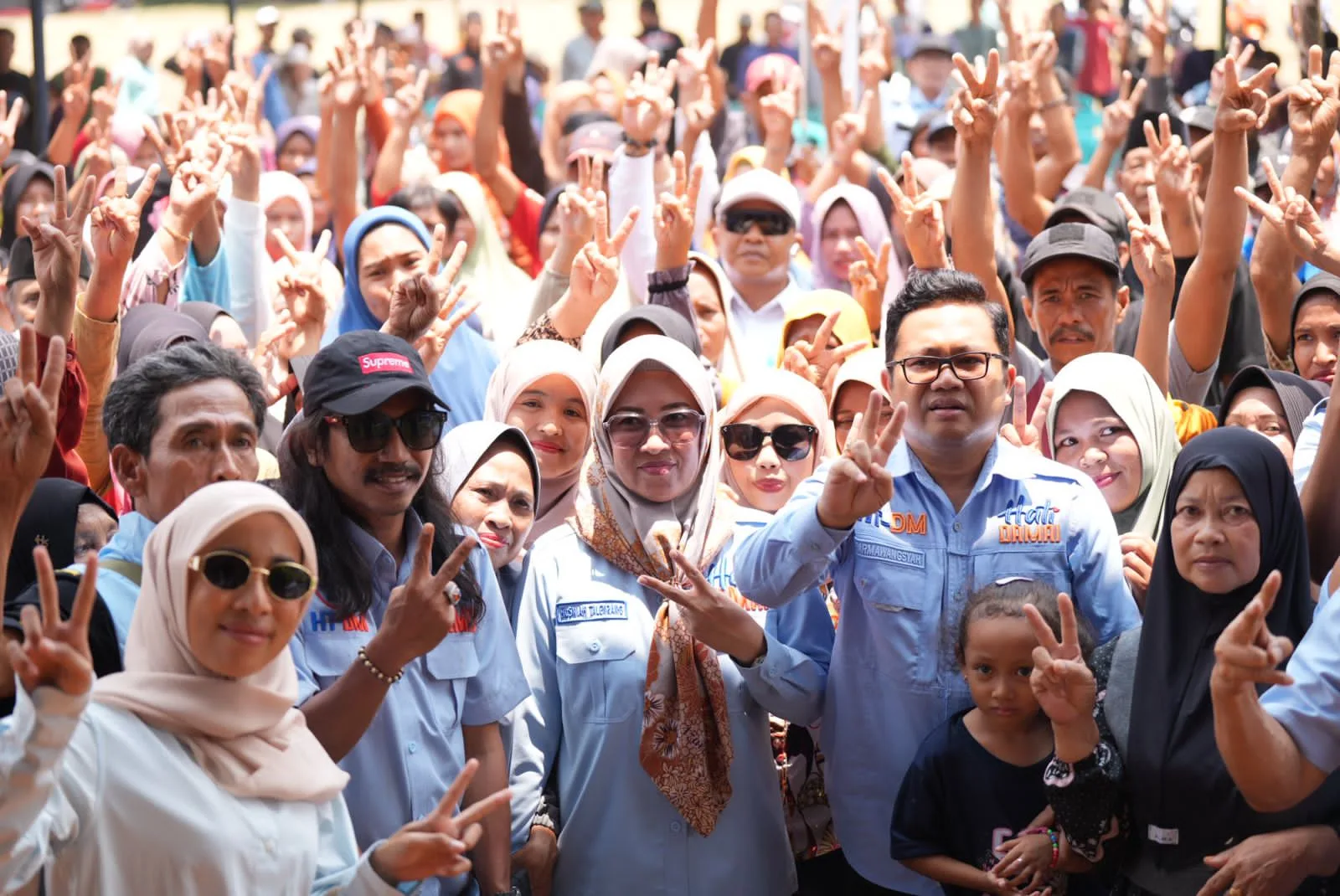 Bakal Bangun Pasar Induk di Manuju, Warga Solid Menangkan Husniah &#8211; Darmawangsyah